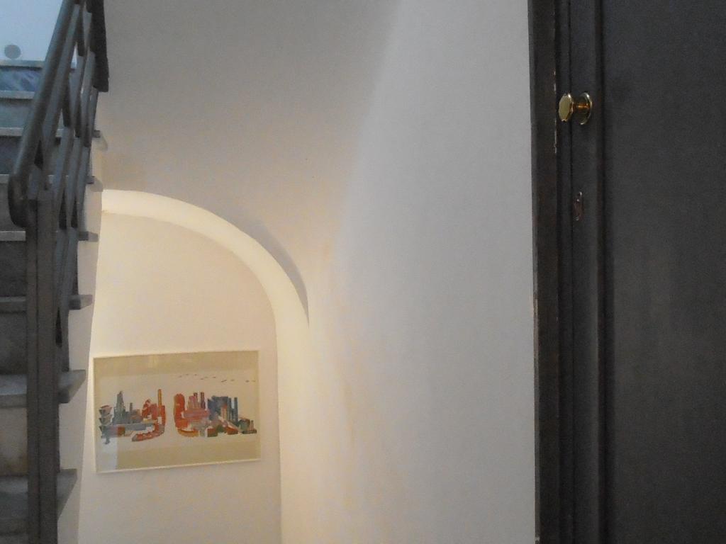 La Residenza Napoli Chiaia Short Let Apartment Superior Via Chiaia 82 Exteriér fotografie